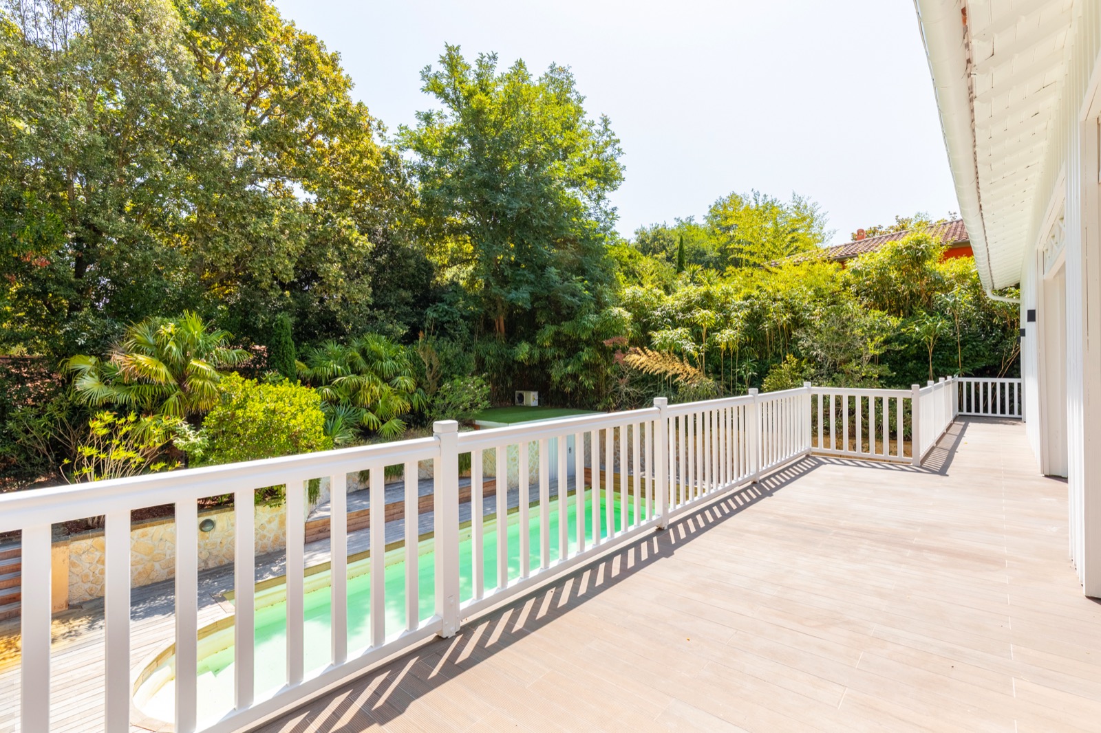 Surélévation de maison au Bassin d'Arcachon : spécificités et contraintes